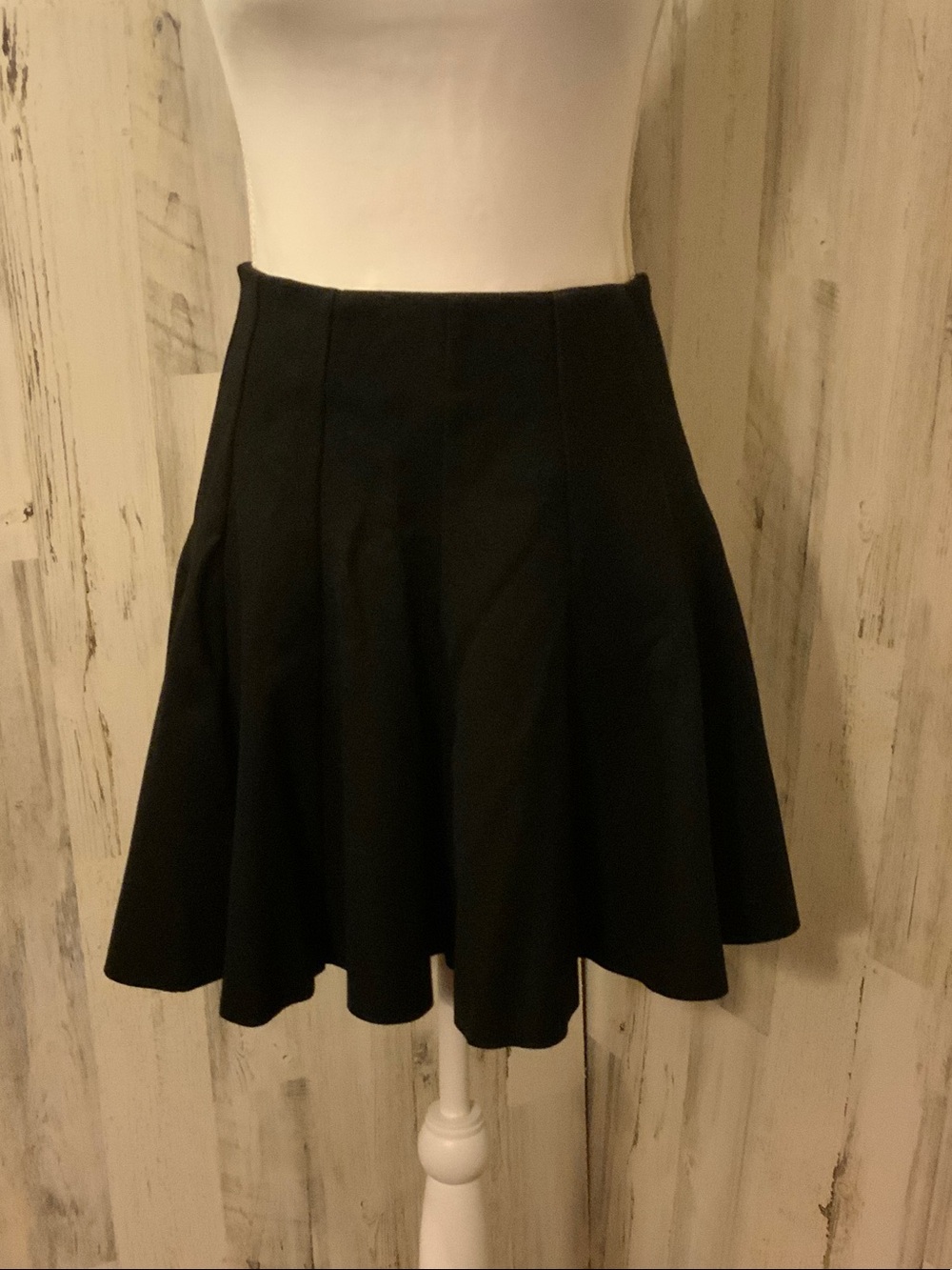 Women's Black High-Waist Circle Skirt